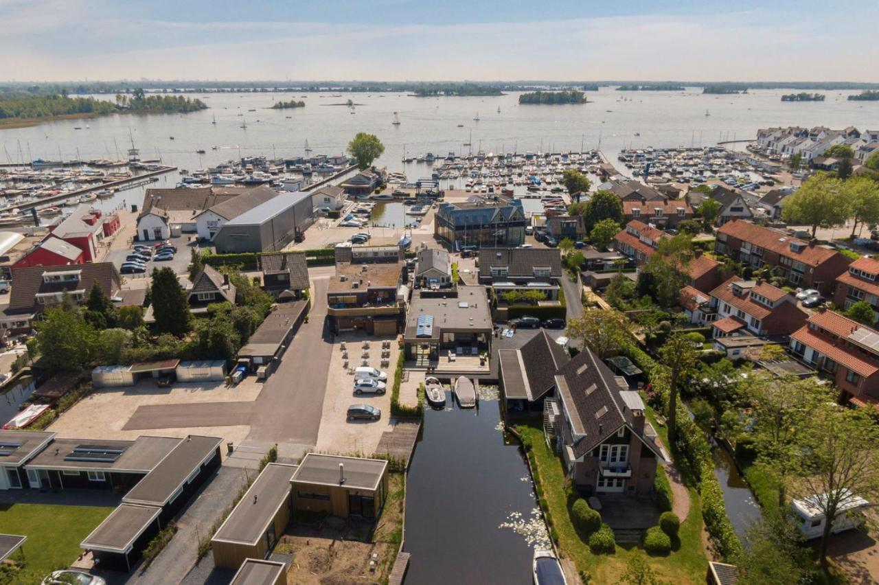 Hotel Café Restaurant Heineke Loosdrecht Kültér fotó